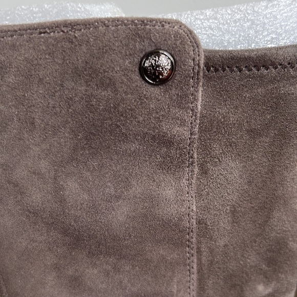 Vince Camuto Boots - Size 8 - Picture 7 of 9